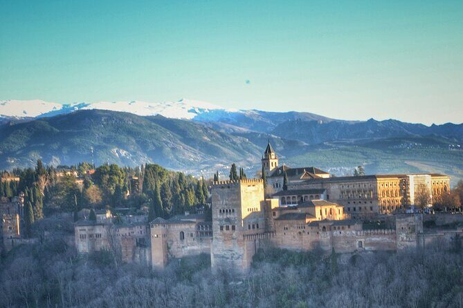 Alhambra Private Tour & Nazaries Palaces from Seville with Pickup - FAQ  