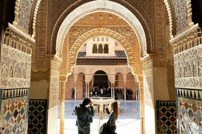 alhambra-private-tour-with-skip-the-line-tickets