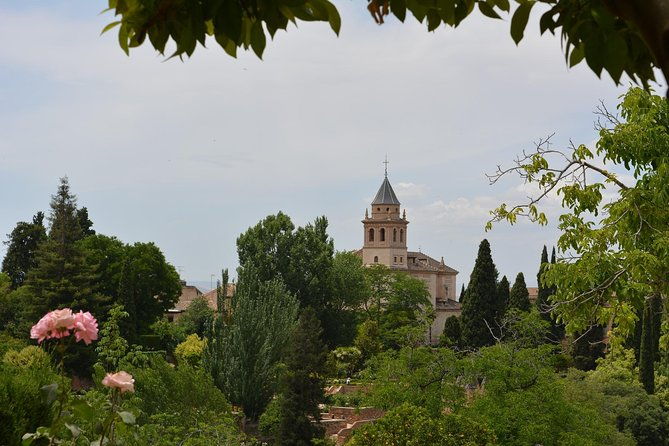 alhambra-skip-the-line-guided-tour