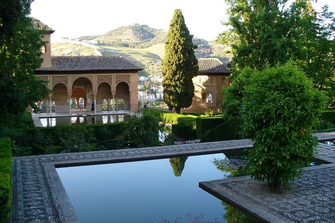 alhambra-skip-the-line-guided-tour
