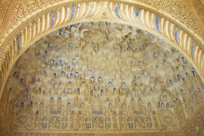 Alhambra: Skip-the-Line to Nasrid Palaces & Generalife - Practical Considerations