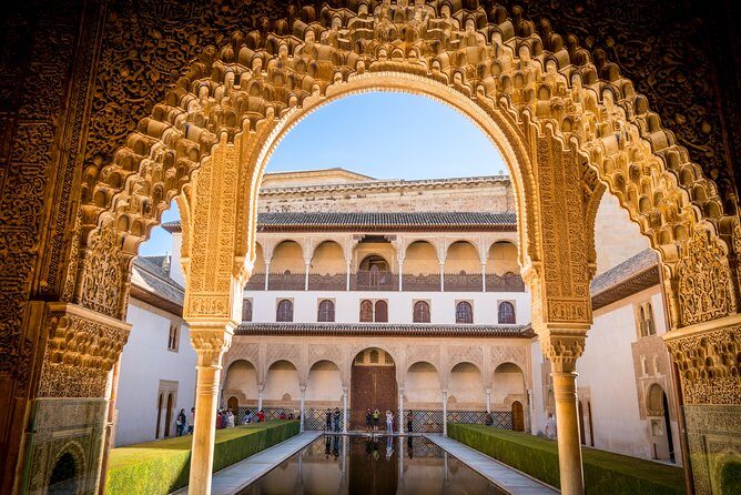 Alhambra Tour & ticket: Nasrid Palaces, Alcazaba & Generalife - FAQs about the Alhambra Guided Tour