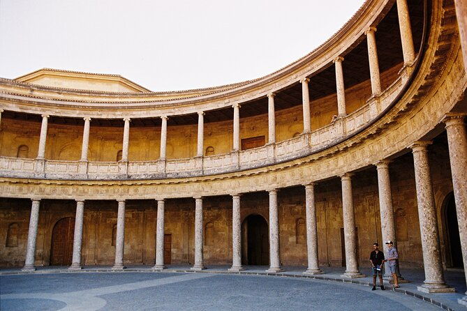 alhambra-tour-with-nasrid-palaces-from-jaen