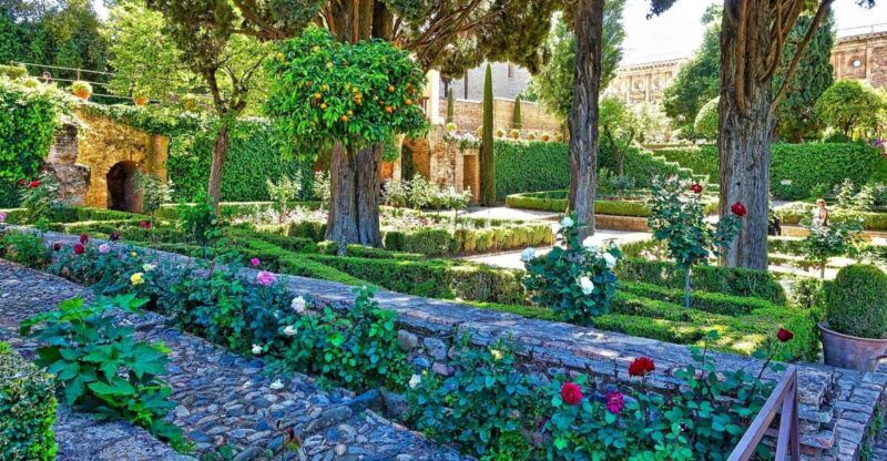 alhambras-gardens-generalife-partal-alcazaba-carlos-v
