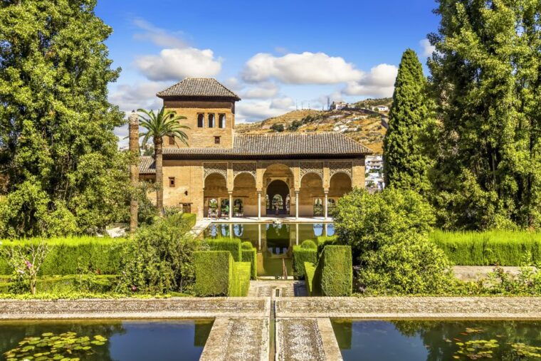 alhambras-gardens-generalife-partal-alcazaba-carlos-v