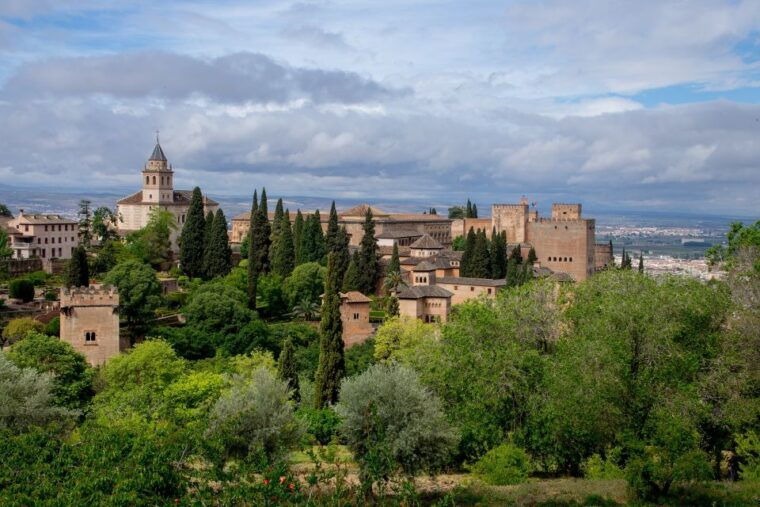 alhambras-gardens-generalife-partal-alcazaba-carlos-v