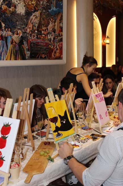 Alicante: Art Party - Paint, Sip & Fun - What Is the Alicante Art Party All About?