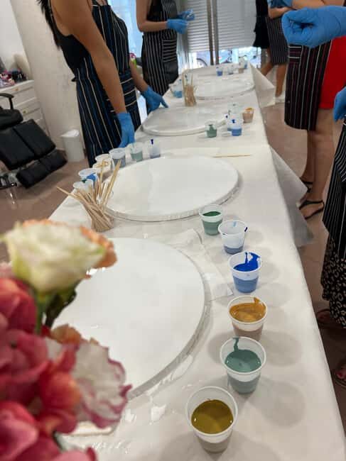 Alicante: Art-Therapy Wine & Paint Workshop - Why This Experience Works