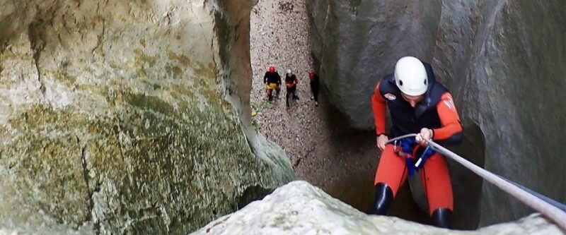 alicante-canyoning-adventure-in-barranco-de-cucales