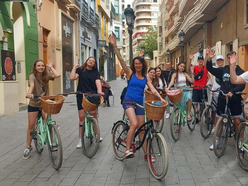 Alicante: City Bike Tour and SUP Board Rental - Who Would Love It?
