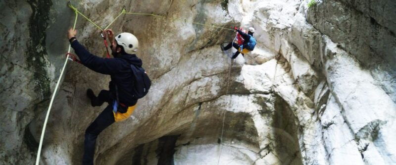 alicante-guided-canyoning-experience-in-the-ravine-of-hell