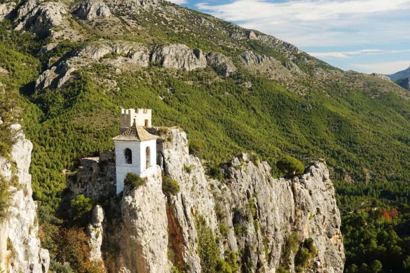 Alicante: Nature & Culture, Guadalest, Waterfalls & Wine - A Closer Look at the Itinerary