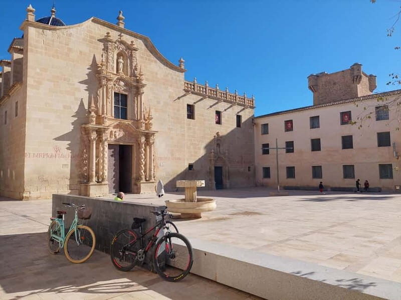 Alicante: Private Bicycle Tour of the Beach and History - An In-Depth Look at the Tour Experience