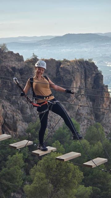 alicante-redovan-via-ferrata-family-climb