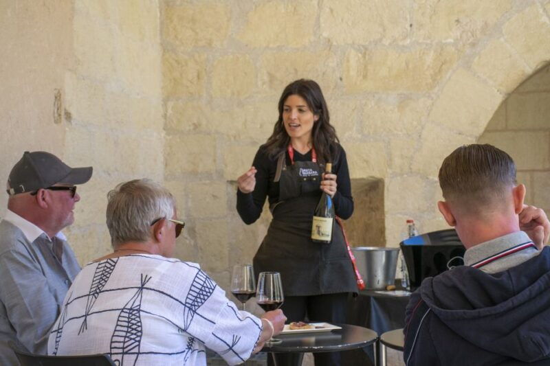 alicante-santa-barbara-castle-wine-tasting-with-cold-cuts