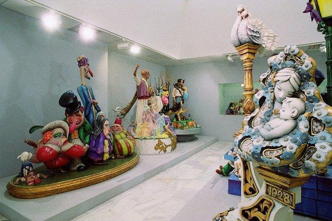 alicante-through-its-museums-with-an-aperitivo