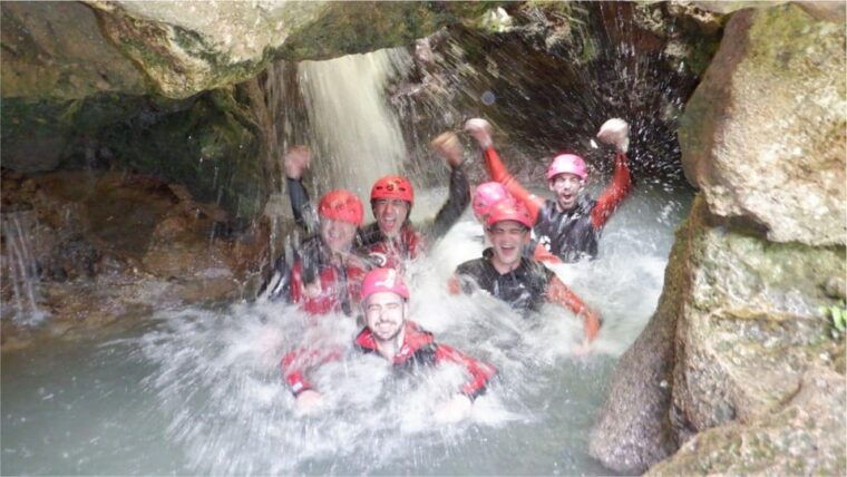 alicante-water-canyoning-in-gorgo-de-la-escalera-ravine