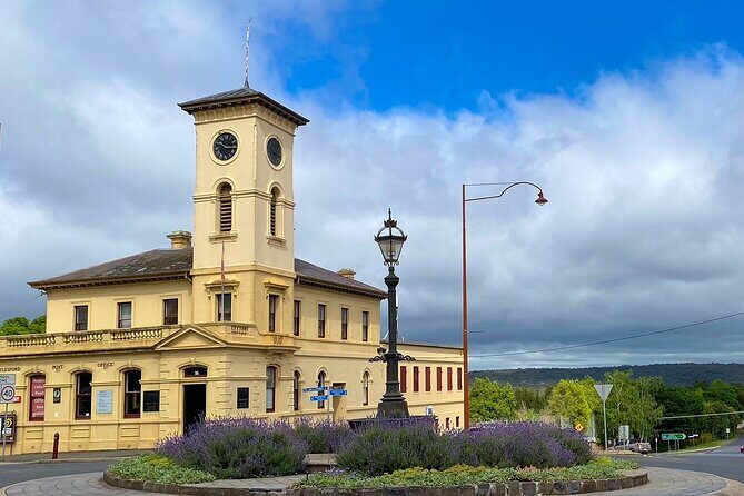 Alices Journeys Walking Tours of Daylesford 2.30pmFRI 11.30amSAT - The Sum Up
