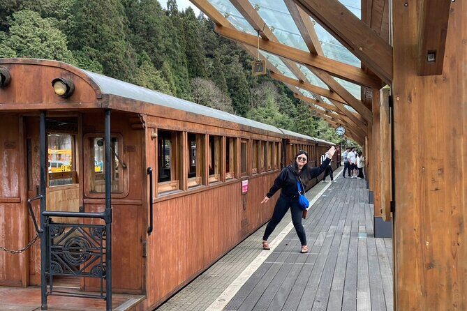 Alishan Taiwan 2 Day Private Tour from Taipei - Who Is This Tour Best For?