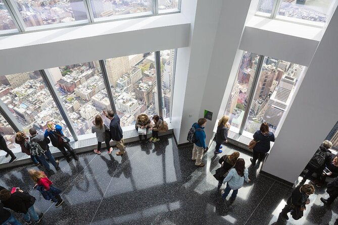 all-access-9-11-ground-zero-tour-memorial-and-museum-one-world-observatory