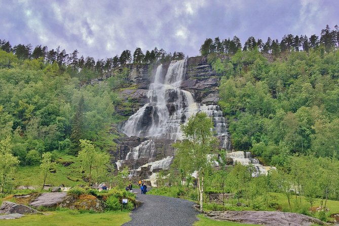 all-electric-emission-free-tour-to-the-world-heritage-fjords-13-hours