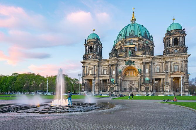 all-in-one-berlin-highlights-on-foot-private-walking-tour