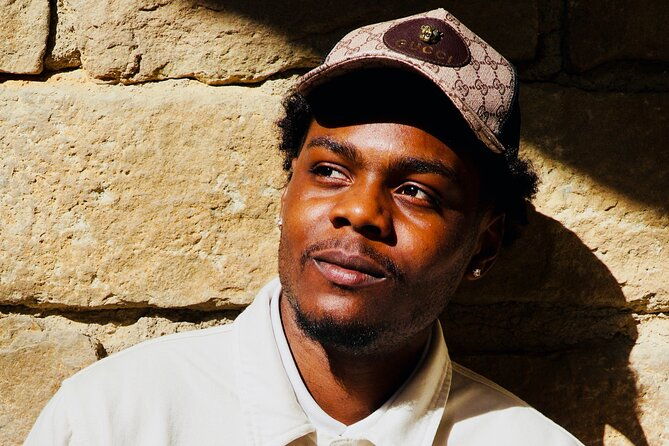 all-in-one-tour-photos-and-guide-in-the-old-heart-of-barcelona