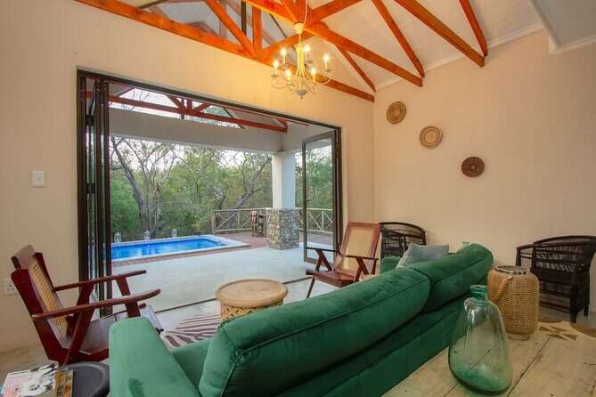 All Inclusive 2 Day Kruger Safari from Nelspruit - Day 1: Arrival and Afternoon Safari