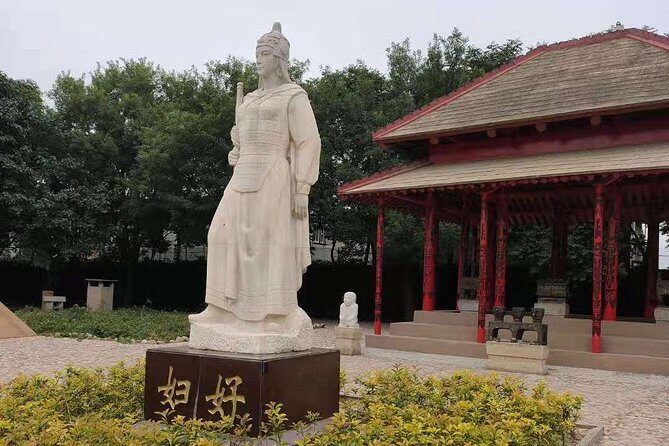 All inclusive Anyang Yin Xu ruins and Character Museum day tour from Zhengzhou - The value in detail