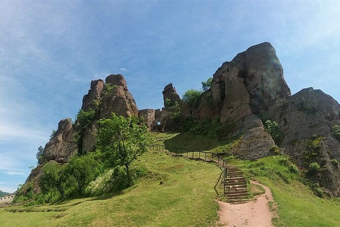 all-inclusive-belogradchik-fort-and-venetsa-cave-day-tour
