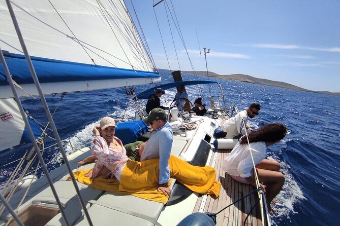 All inclusive cruise Sailing Cruise to Delos&Rhenia beaches - Key Points