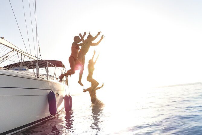 All inclusive cruise Sailing Cruise to Delos&Rhenia beaches - Summary of the Experience