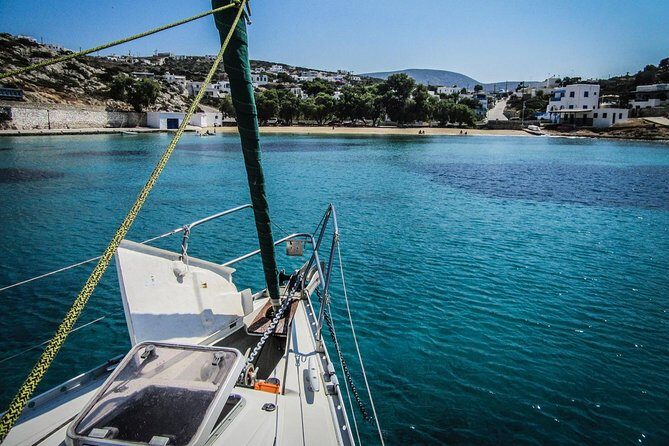 All inclusive day sailing tour from Naxos to the small cyclades - Key Points