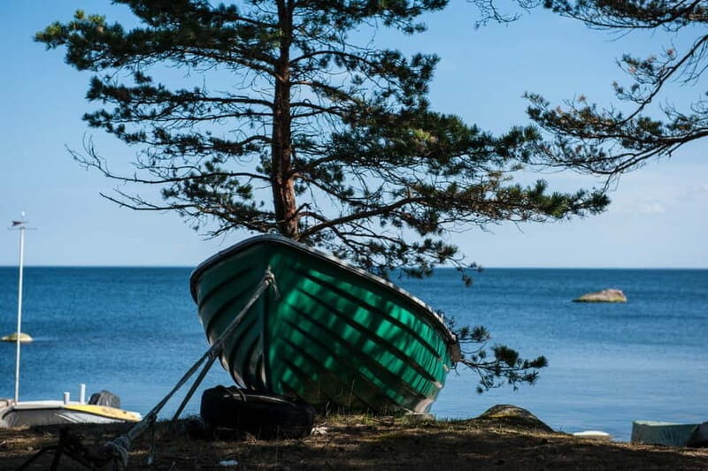 All Inclusive Day Trip from Tallinn: Prangli Island - The Return Journey: Ferry and Reflection