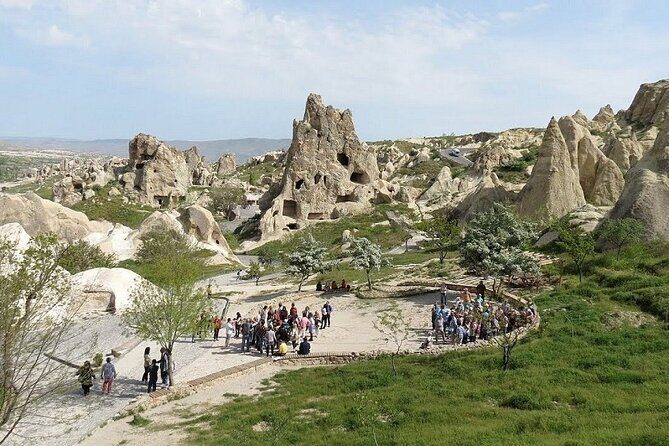 all inclusive/Day Trip Istanbul to Cappadocia Red Tour w Flight - FAQ