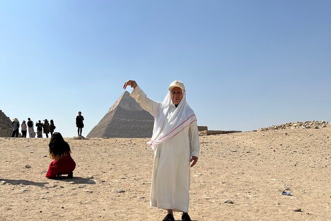 All Inclusive - Giza Pyramids , Sphinx, Cairo Museum and Lunch - Exploring Khan el-Khalili Bazaar