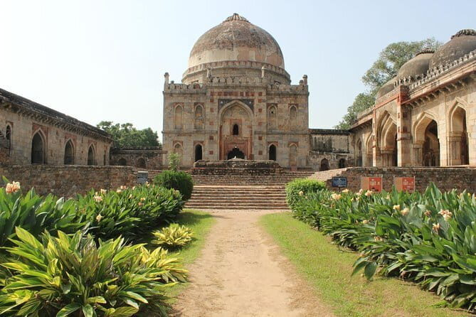All Inclusive Half Day Private Delhi City Tour(Best Seller) - The Experience from the Reviews