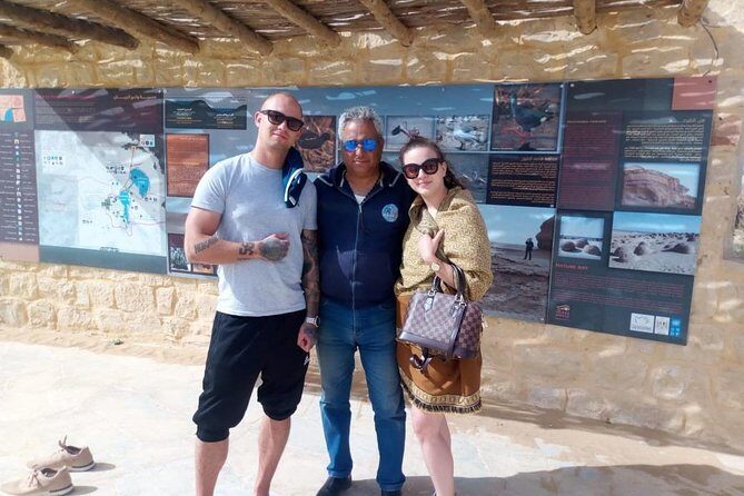 ALL INCLUSIVE Half Day Private Tour to Giza Pyramids and Sphinx - Practical Considerations and Tips