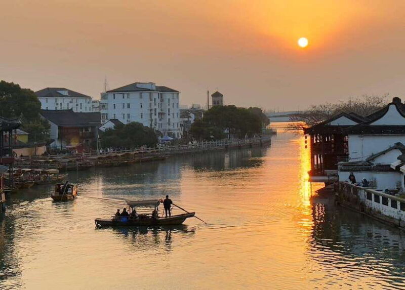 all-inclusive-half-day-private-tour-to-zhujiajiao-water-town