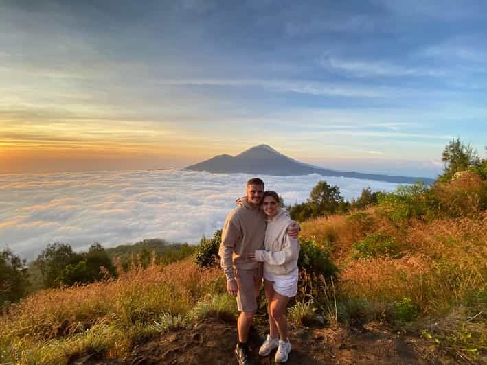 all-inclusive-mt-batur-sunrise-trekking-and-hot-spring