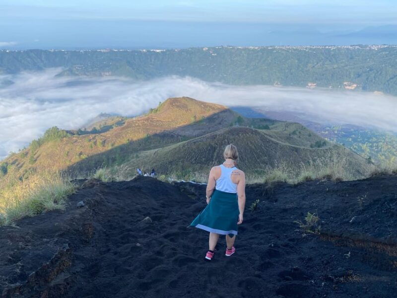 all-inclusive-mt-batur-sunrise-trekking-and-hot-spring