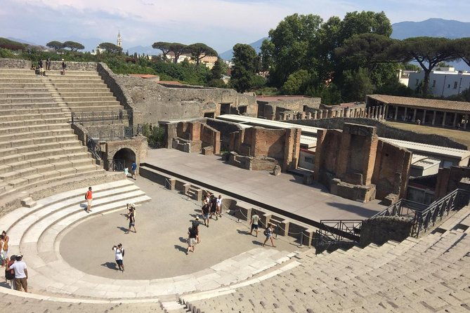 all-inclusive-pompeii-tour-with-guide-lunch-ticket-from-rome