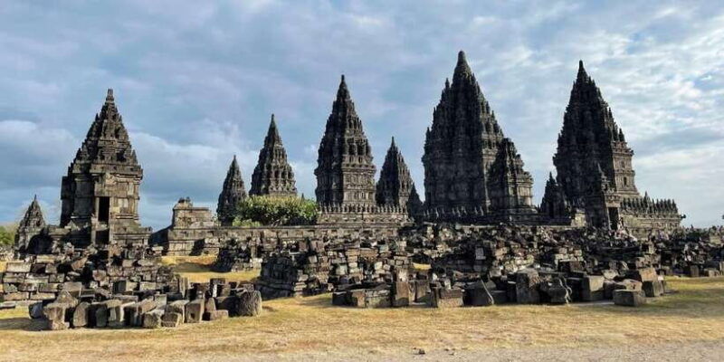all-inclusive-prambanan-temple-half-day-tour