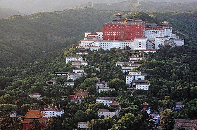 All Inclusive Private Chengde Custom Day Tour - The Sum Up