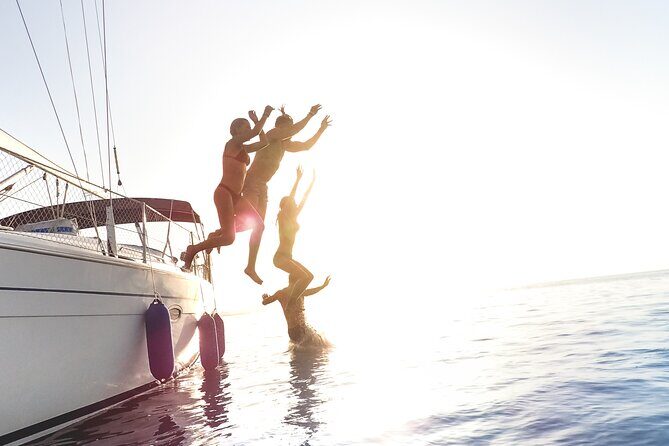 All inclusive Private Cruise: Delos &Rhenia island-free transport - How the Experience Comes to Life