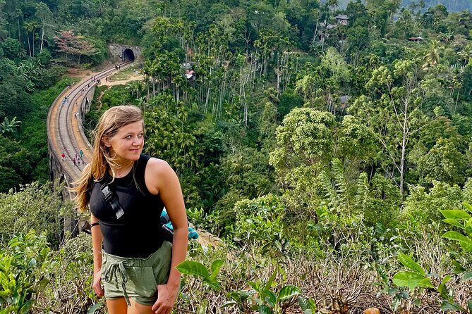 All inclusive private Ella Day Tour with Train Ride & Teafactory - An In-Depth Look at the Ella Day Tour