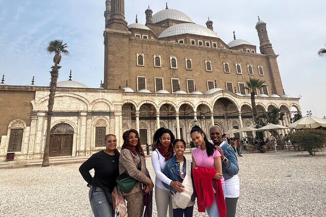 ALL INCLUSIVE private GIZA pyramids & Sakarra& Dahshour pyramids - Who Will Love This Tour?