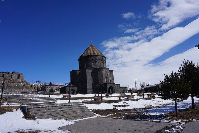 all-inclusive-private-guided-2-day-tour-of-kars-ani