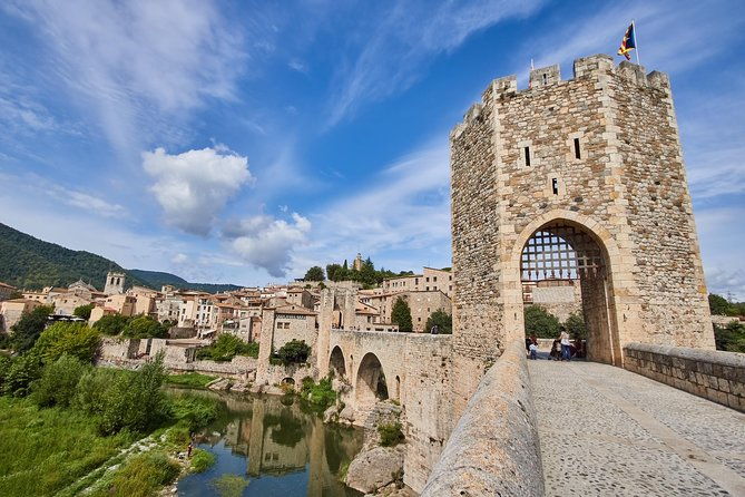 all-inclusive-private-tour-three-medieval-towns-local-lunch