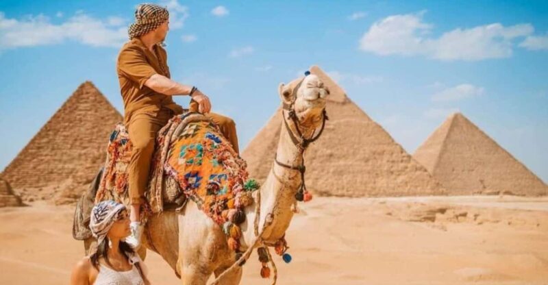 All-inclusive private Trip Pyramids Sphinx, Camel, VIP Lunch - Key Points